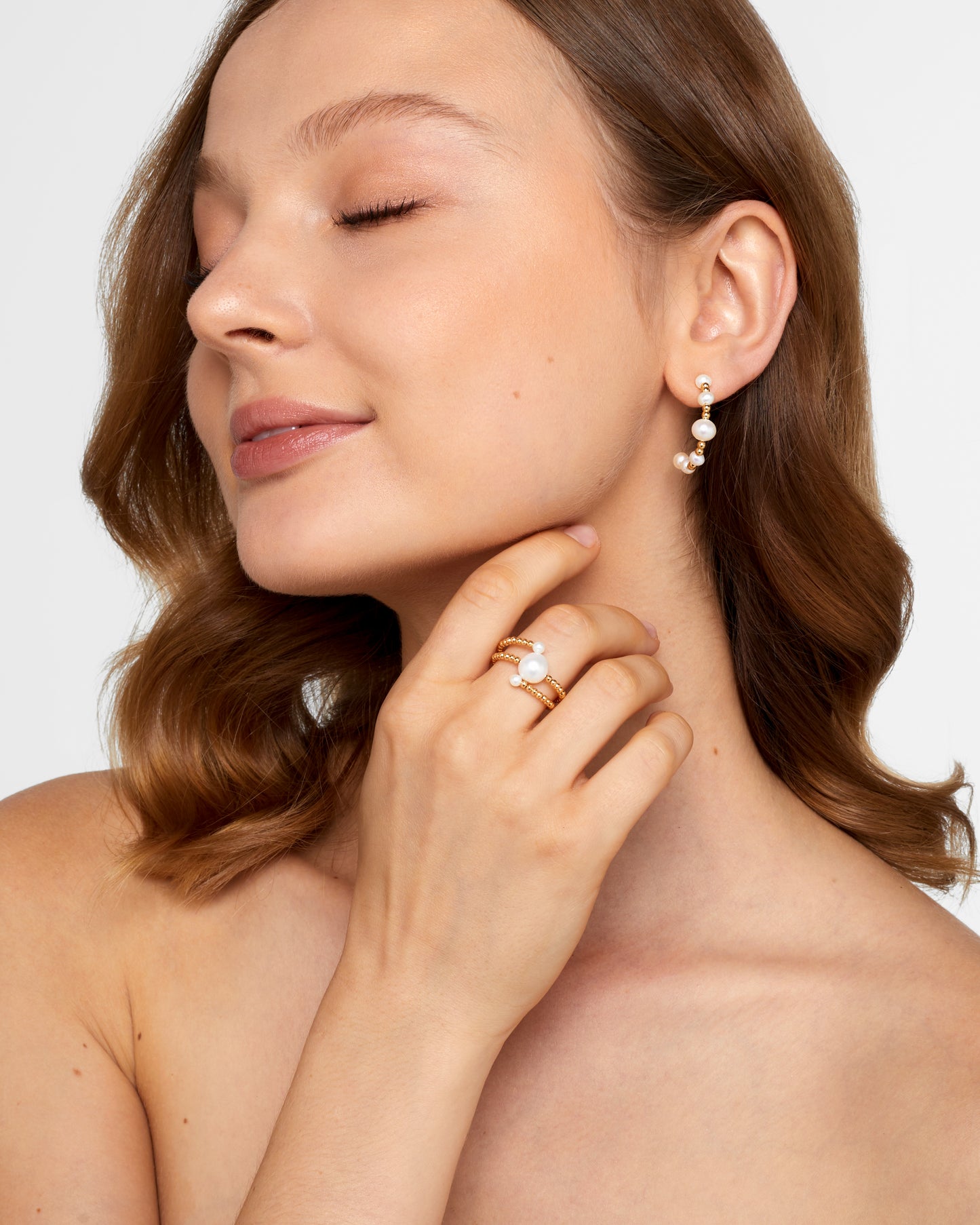 
                  
                    Delphin Multi Pearl Small Bead Hoops
                  
                