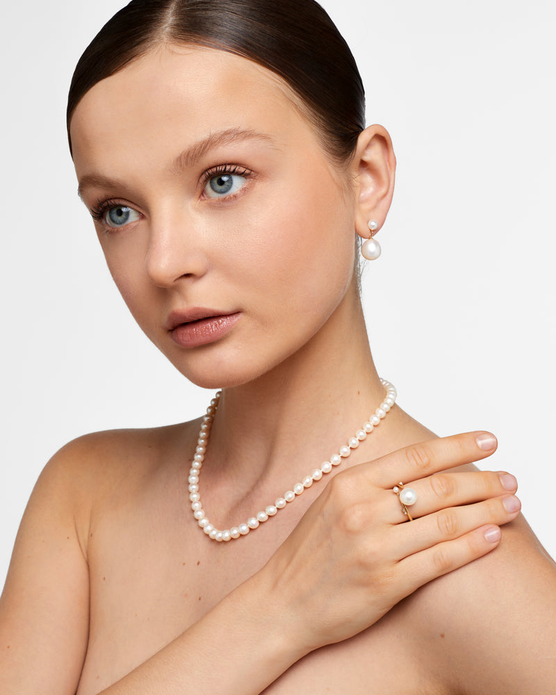 
                  
                    Esalen Small Classic Round Pearl Necklace
                  
                